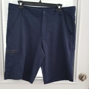 EUC Men's Fila golf shorts